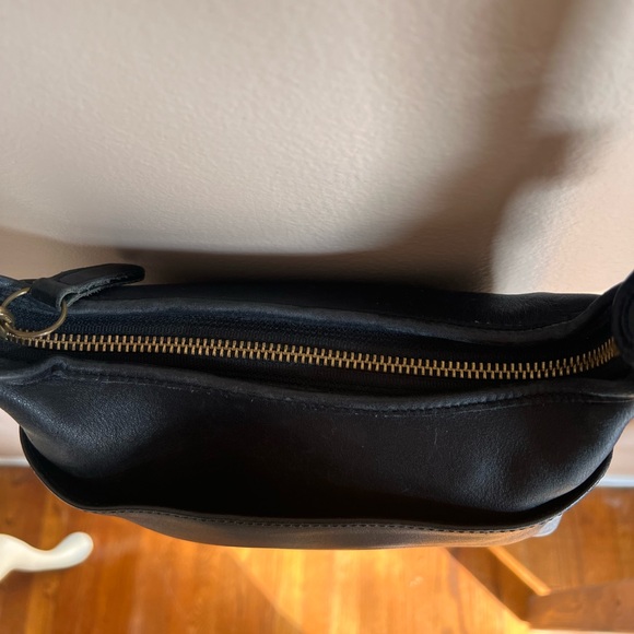 2002 Vintage Coach Legacy Small Pocket Zip Crossbody Shoulder Bag - Picture 8 of 10